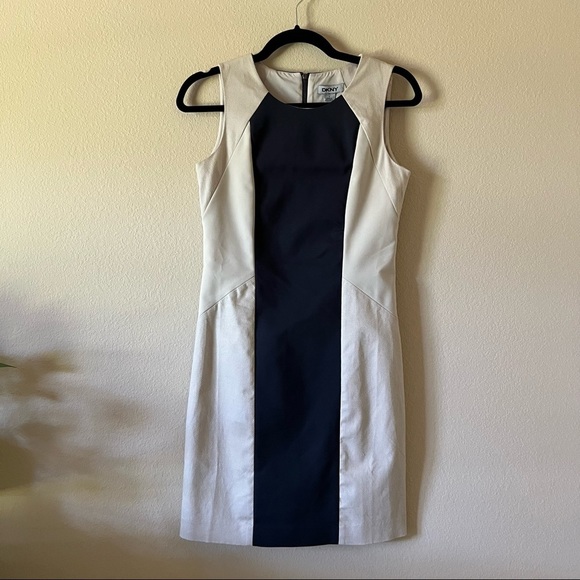 NWT DKNY Sleeveless Colorblock Sheath Dress in Nightfall and Cream, size 0 - Picture 1 of 10
